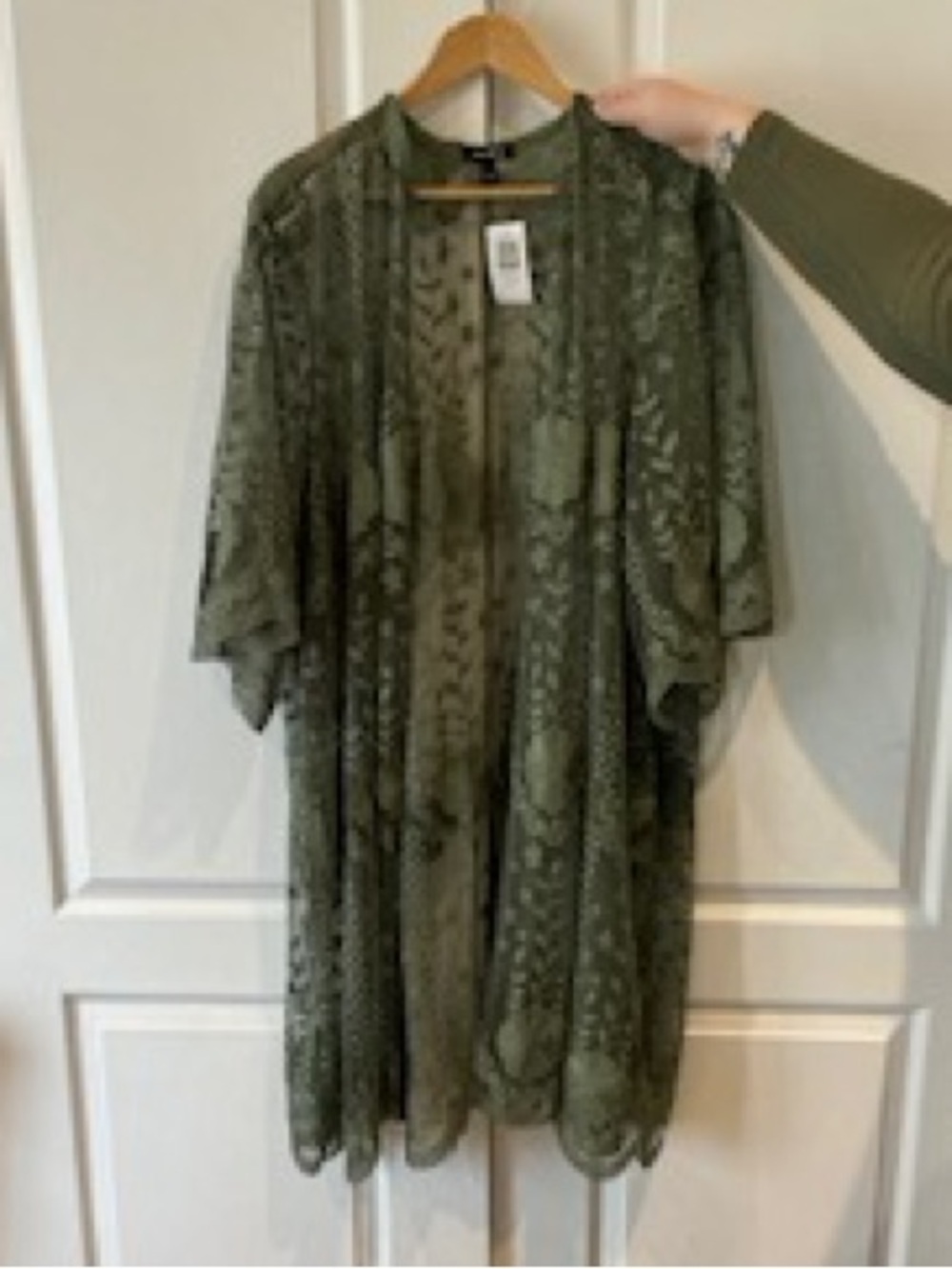 Bnwt torrid lace overlay